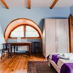 Dwor Zascianek Penzion Sarnaki