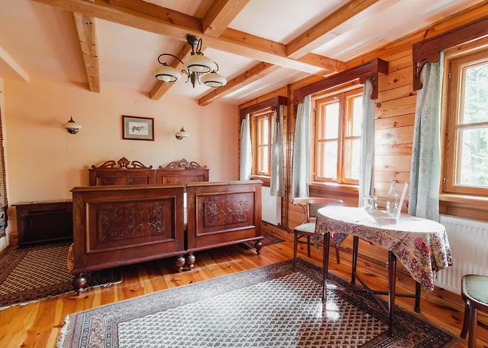 Guest house Dwor Zascianek Sarnaki