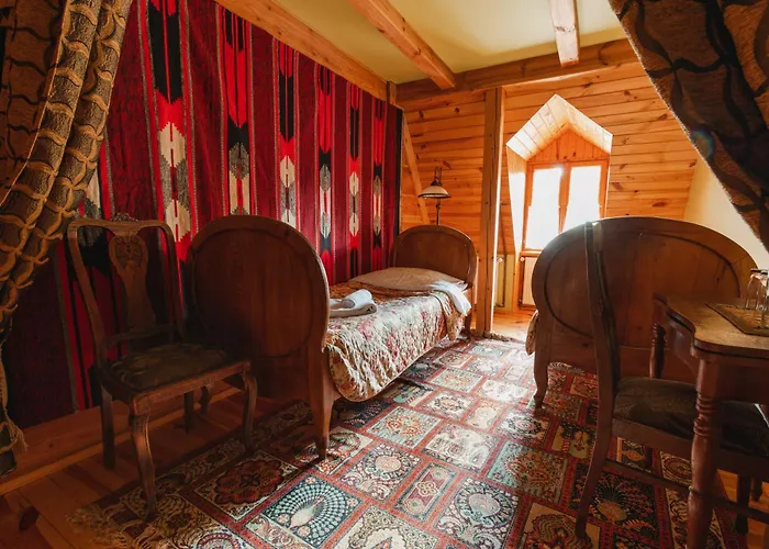 Guest house Dwor Zascianek 3*